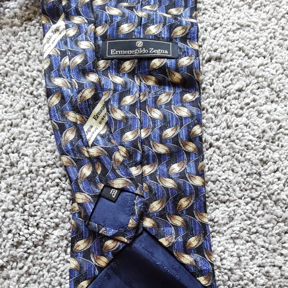 Ermenegildo Zegna men silk tie classic casual luxury